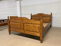 Milton bedframe - afbeelding 7 van  13