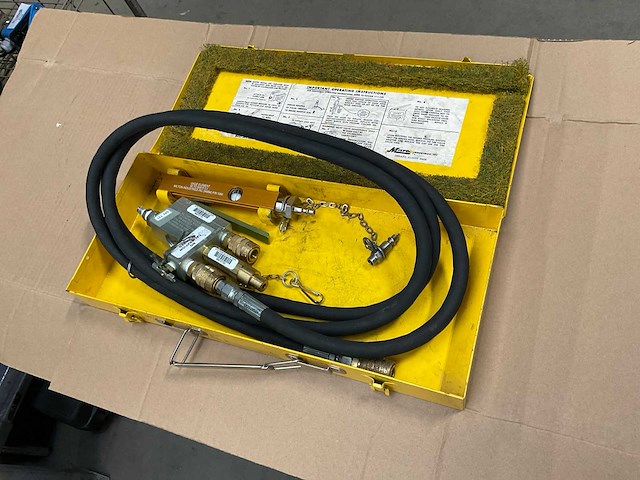 Milton tire inflater assembly - afbeelding 1 van  4