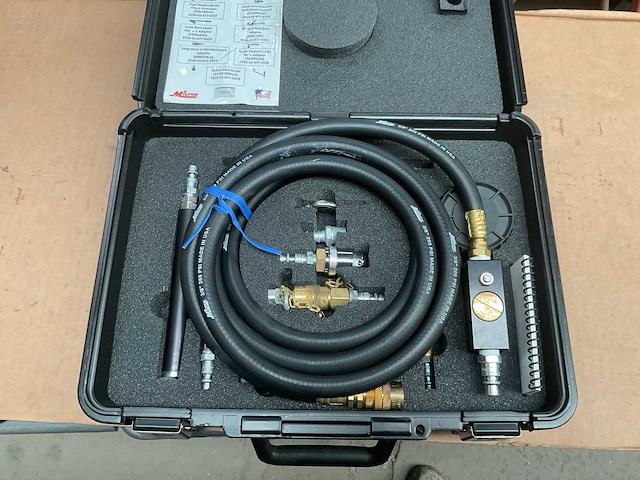 Milton tire inflator kit - afbeelding 5 van  6