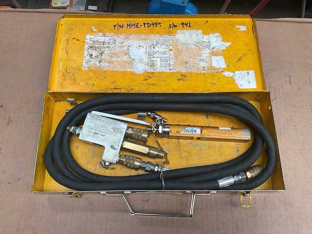 Milton tire inflator kit - afbeelding 1 van  3