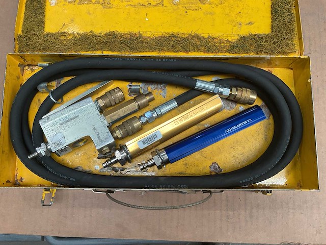 Milton tire inflator kit - afbeelding 2 van  5
