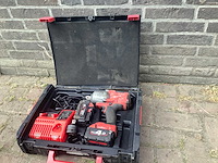 Milwakee accu slagmoersleutel - afbeelding 1 van  4