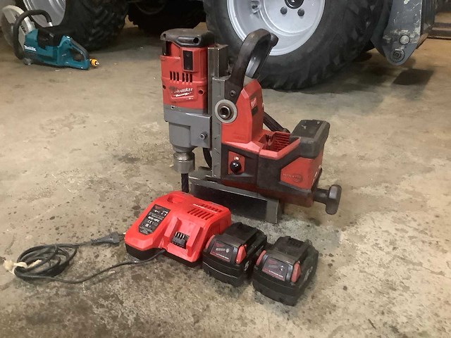 Milwakee m18fmdp magnetische boormachine - afbeelding 2 van  6