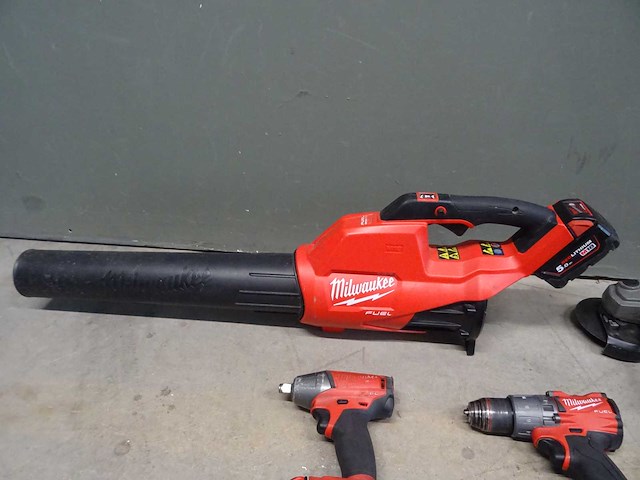 Milwaukee - accugereedschap (4x) - afbeelding 2 van  6