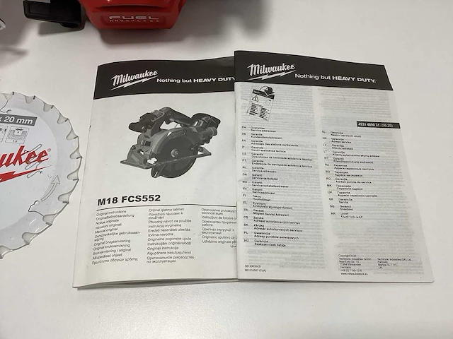 Milwaukee - m18 fcs552-0 - accu cirkelzaagmachine - afbeelding 14 van  15