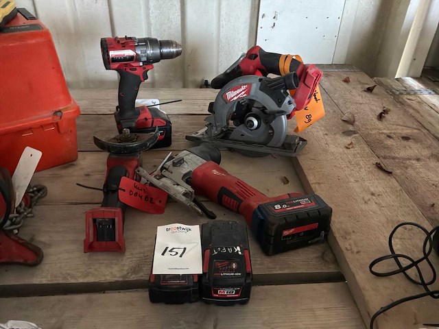 Milwaukee accu gereedschap (4x) - afbeelding 1 van  3