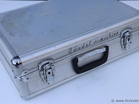 Milwaukee accu omsnoeringsapparaat p325 incl. opbergkoffer & omsnoeringsband (2 rollen) - afbeelding 4 van  12