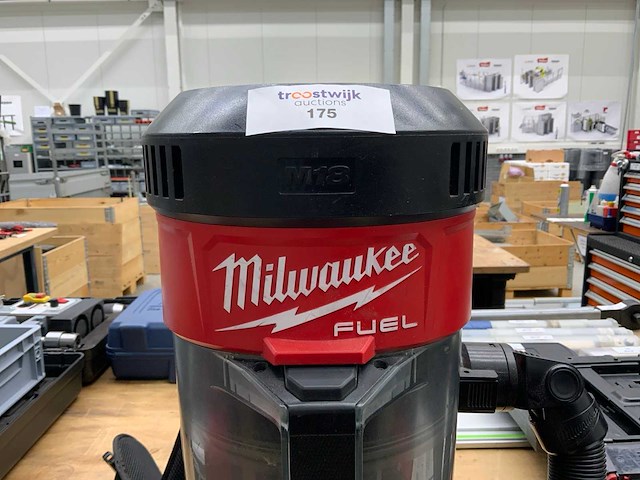 Milwaukee accu ruggedragen stofzuiger - afbeelding 2 van  4