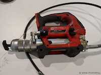 Milwaukee accu vetspuit m18 gg - afbeelding 1 van  8