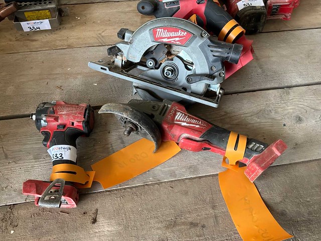 Milwaukee accugereedschap (3x) - afbeelding 1 van  8