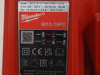 Milwaukee acculader m12-18fc - afbeelding 2 van  3