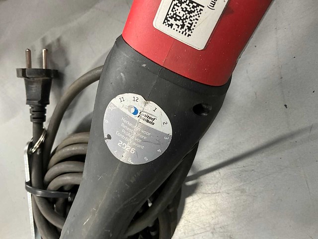Milwaukee agv 13-125 haakse slijpmachine (4x) - afbeelding 3 van  5