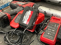 Milwaukee c18 pcg accu lijm- en kitspuiten (2x) - afbeelding 4 van  5