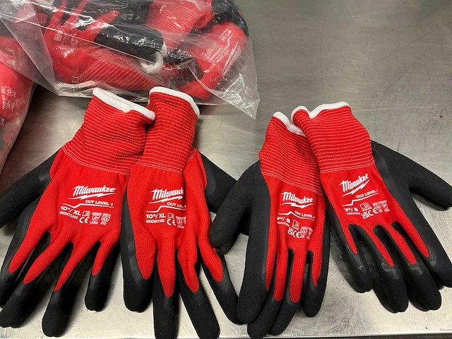 Milwaukee comfort cut level 1 werkhandschoen - afbeelding 2 van  4