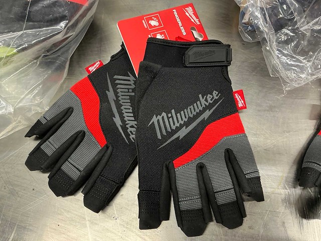 Milwaukee comfort fingerless werkhandschoen - afbeelding 3 van  5