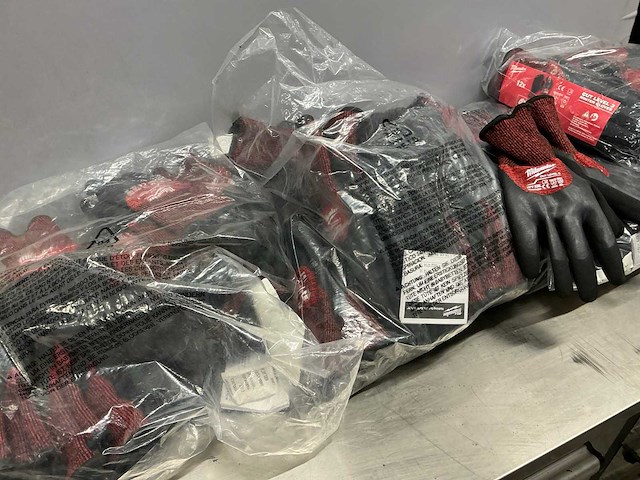 Milwaukee cut level 3 xxl werkhandschoen - afbeelding 2 van  5