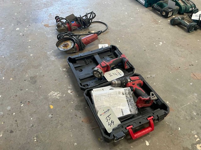 Milwaukee elektrisch gereedschap (4x) - afbeelding 1 van  13