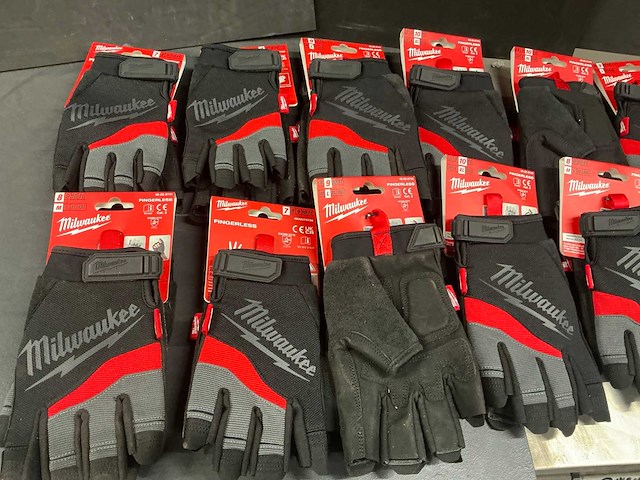 Milwaukee fingerless paar werkhandschoen (26x) - afbeelding 2 van  8