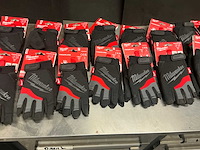 Milwaukee fingerless paar werkhandschoen (26x) - afbeelding 3 van  8