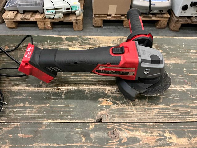 Milwaukee fuel divers accugereedschap - afbeelding 9 van  24