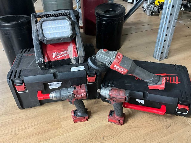 Milwaukee gereedschapsset - afbeelding 1 van  10