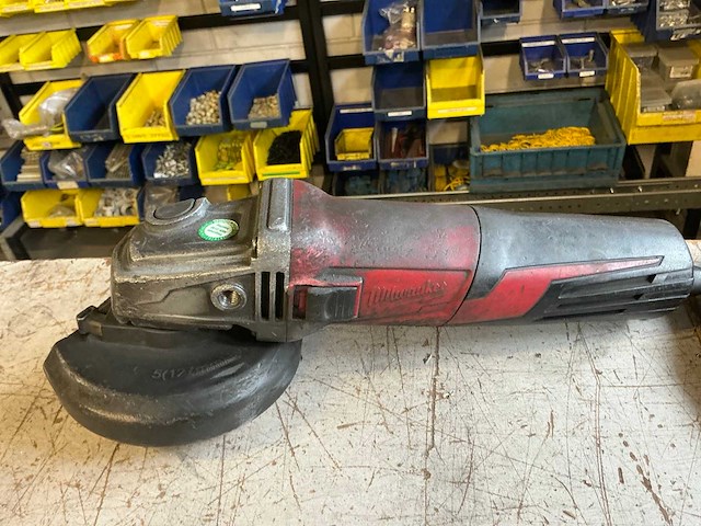 Milwaukee haakse slijpmolen (2x) - afbeelding 5 van  8