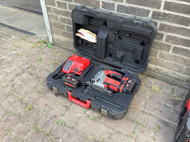 Milwaukee hd 18 js accu decoupeerzaag - afbeelding 1 van  6