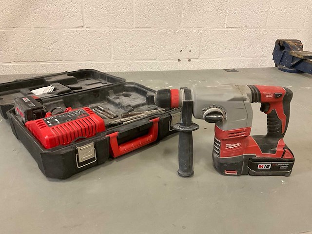 Milwaukee hd18 hx-32c boorhamer - afbeelding 4 van  10