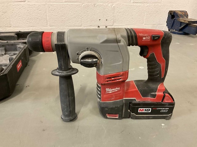 Milwaukee hd18 hx-32c boorhamer - afbeelding 5 van  10