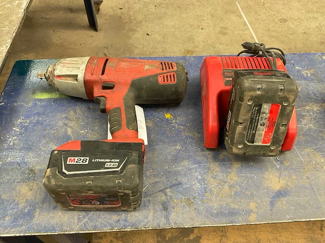 Milwaukee hd28iw slagmoersleutel - afbeelding 2 van  4