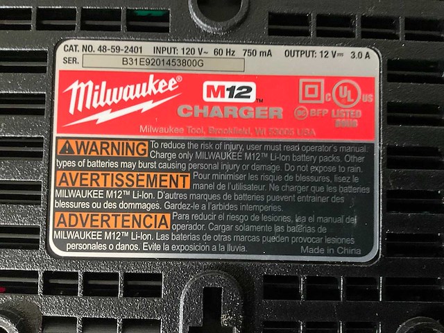 Milwaukee m12 acculader (3x) - afbeelding 3 van  4