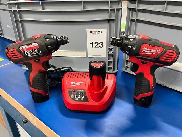 Milwaukee m12 bsd schroefboormachine (10x) - afbeelding 1 van  5