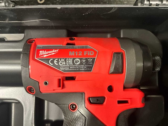 Milwaukee m12 fid slagschroevendraaier - afbeelding 3 van  3