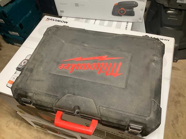 Milwaukee m12de stofafzuiging - afbeelding 2 van  2