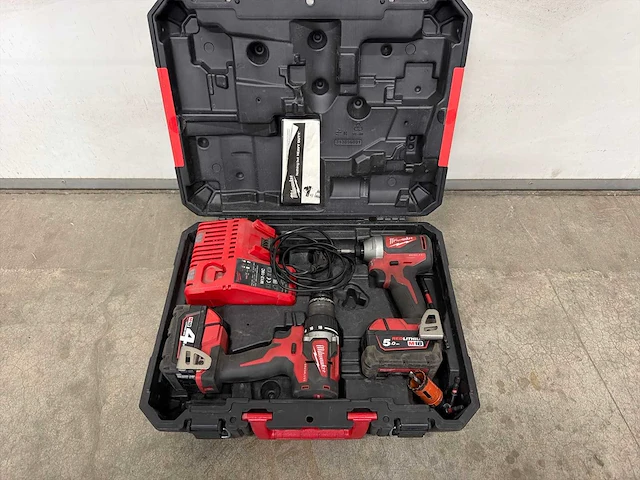 Milwaukee m18 cblpp2b accu combiset met 2 machines, 2x 5.0ah accu - afbeelding 1 van  3