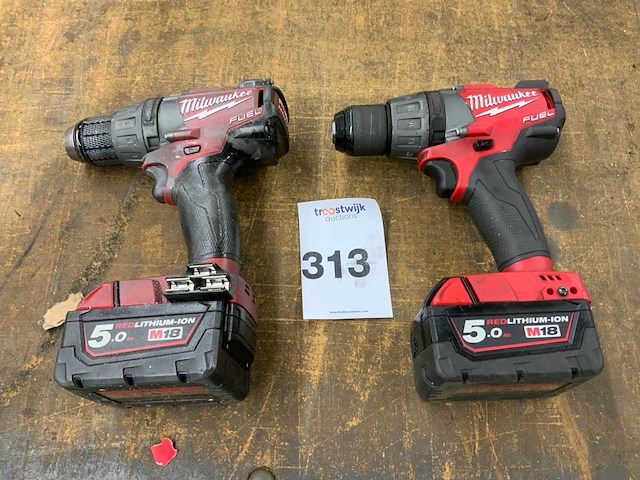 Milwaukee m18 fdd accu schroefboormachine 18v (2x) - afbeelding 1 van  8