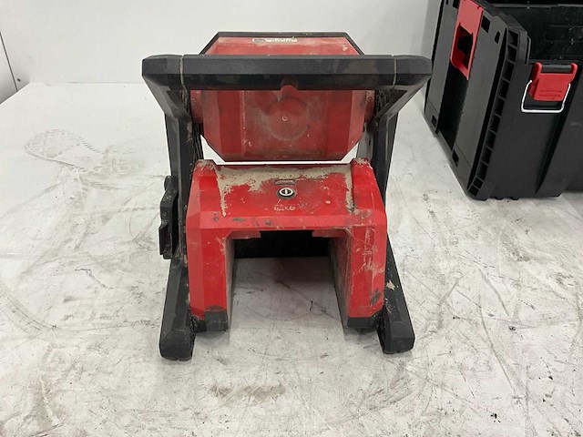 Milwaukee m18 hoal bouwlamp - afbeelding 2 van  3