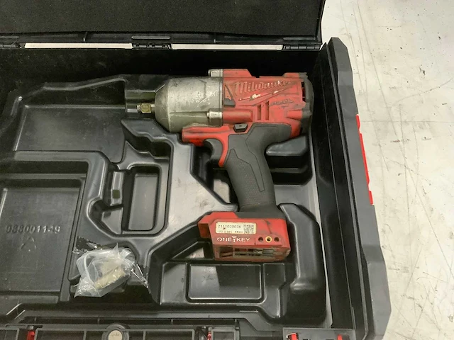 Milwaukee m18 onefhiwf accuslagmoersleutel body 1/2” - afbeelding 1 van  4