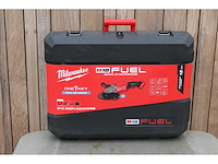 Milwaukee m18oneflag230xpdb accu slijptol