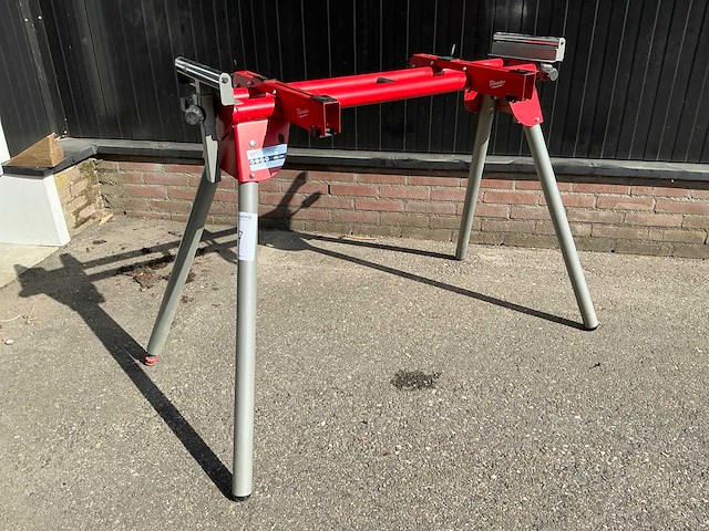 Milwaukee msl1000 zaagtafel onderstel - afbeelding 1 van  5