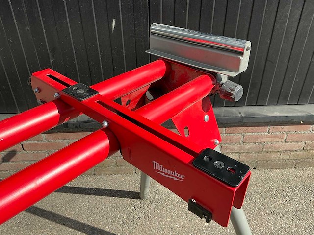 Milwaukee msl1000 zaagtafel onderstel - afbeelding 4 van  5