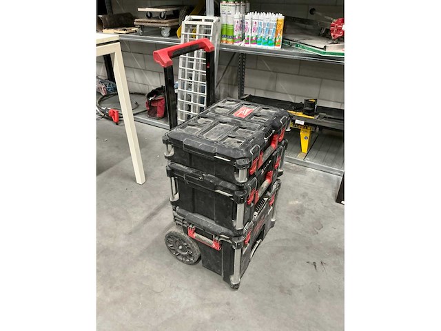Milwaukee packout gereedschapskoffer - afbeelding 2 van  4