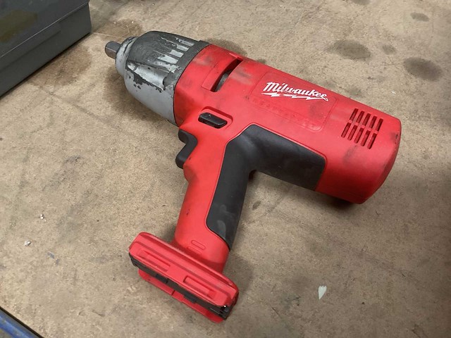 Milwaukee piw 18 slagmoersleutel (2x) - afbeelding 6 van  6