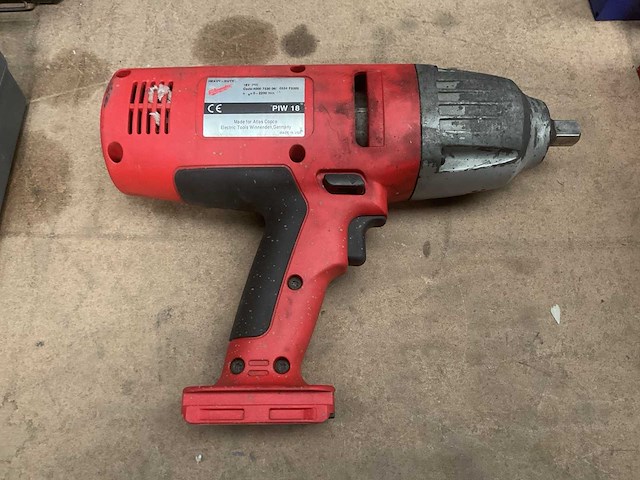 Milwaukee piw 18 slagmoersleutel (2x) - afbeelding 3 van  6