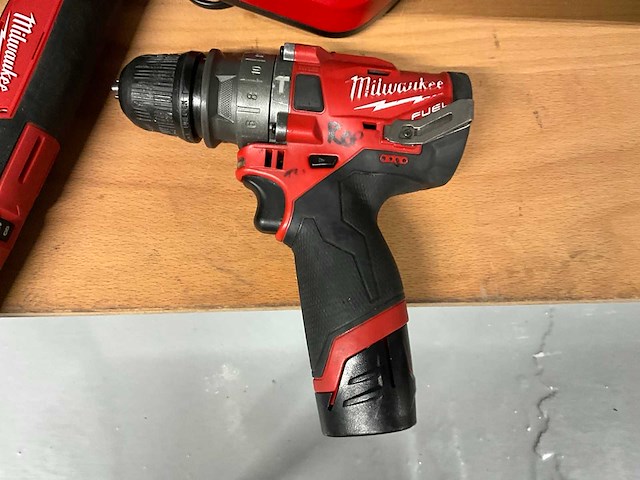 Milwaukee schroefboormachine (3x) - afbeelding 2 van  5