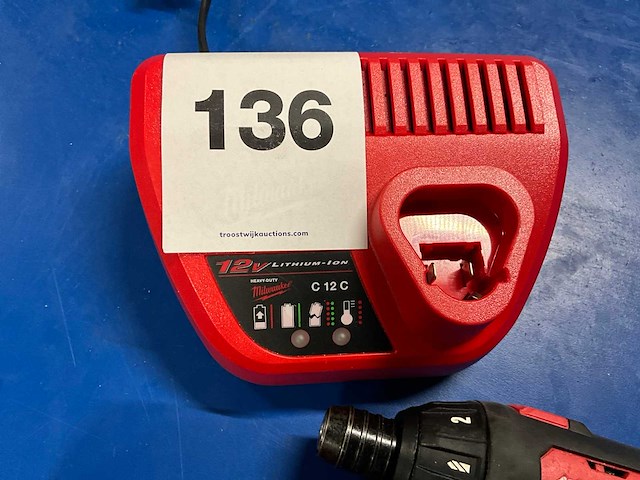 Milwaukee schroefboormachine (4x) - afbeelding 4 van  4