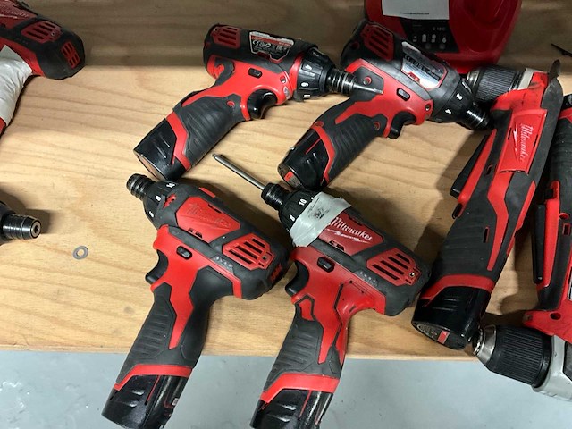 Milwaukee schroefboormachine (8x) - afbeelding 4 van  6