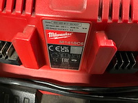 Milwaulkee m1418c6 acculader - afbeelding 3 van  3