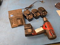 Milwawkee - heavy duty - boormachine - afbeelding 1 van  5