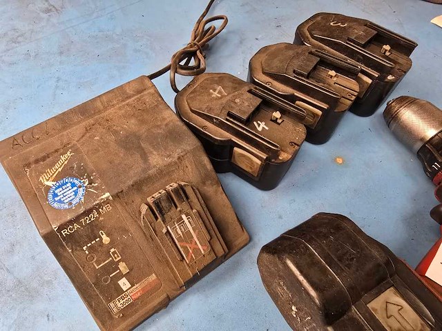 Milwawkee - heavy duty - boormachine - afbeelding 5 van  5